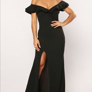 Black Formal Gown Sz Medium